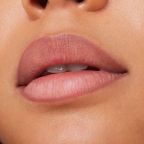 Lápis Labial Essence 8h Matte Comfort 02 Silky Hazelnut – miniatura 3